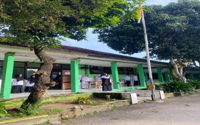 MTsN PANDEGLANG 2  GELAR UPACARA HARI KESAKTIAN PANCASILA